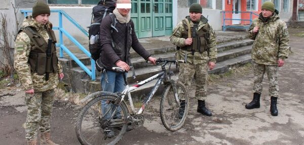 ГПСУ: немец на велосипеде хотел нелегально попасть в Украину