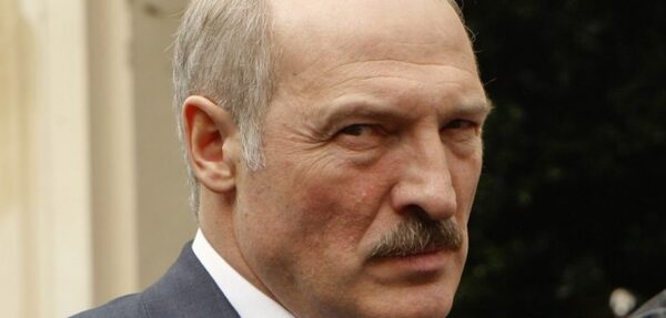 Лукашенко о языковой политике Украины: Нельзя так подставляться