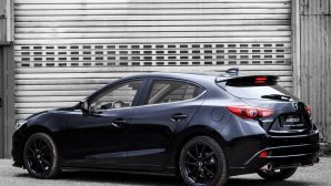 Mazda выпустит хетчбэк Mazda2 в особой версии Sport Black