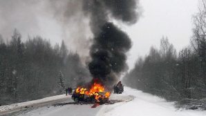 На трассе Калининград-Правдинск из горящей машины выпрыгнул водитель