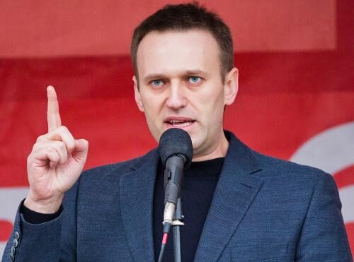 Навальный назвал «идиотским» траур по погибшим в Кемерове