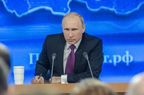 Песков рассказал о разговоре Путина с другими кандидатами в президенты