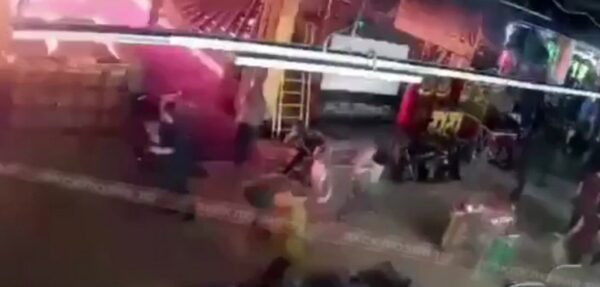 Появилось видео начала пожара в Кемерово
