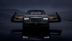 Rolls-Royce добавил в салон Wraith «падающие звезды» и стальную ткань?