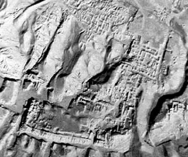 Руины инопланетных городов, уничтоженных NASA, обнаружил на Луне китайский уфолог