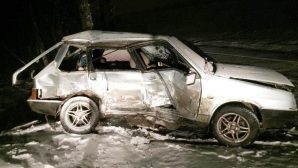 В Белореченском районе «девятка» врезалась в дерево, водитель погиб
