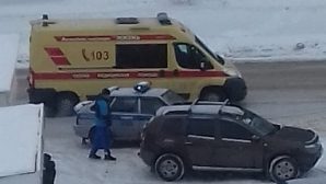 В Пензе Renault Duster сбил студентку и протащил ее по асфальту