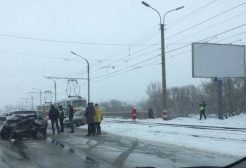 В Ульяновске 19-летний «бесправный» водитель устроил массовое ДТП