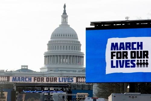 В Вашингтоне проводят акцию "Марш за нашу жизнь"
