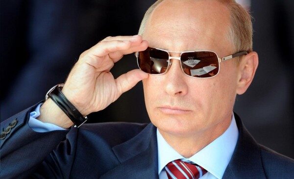 Владимиру Путину доложили о крушении Ан-26 в Сирии