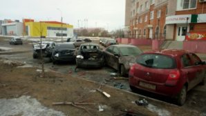 Водитель Skoda протаранил шесть автомобилей на Псковской и попал в больницу
