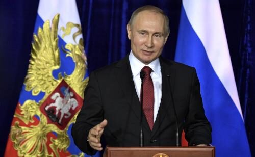 Путин: Международная обстановка становится все более хаотичной