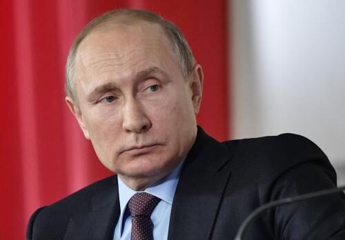 Путин: Величие России приумножается трудолюбием и целеустремленностью граждан