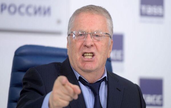 Жириновский предложил отказаться от президента в России