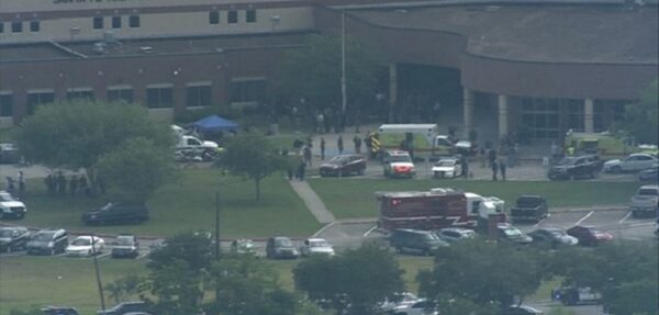 Стрельба в школе в Техасе, не менее 8 погибших