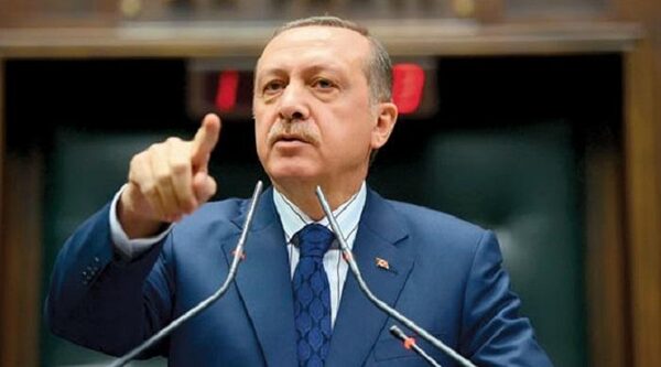 Турция экстренно отозвала своих послов из США и Израиля