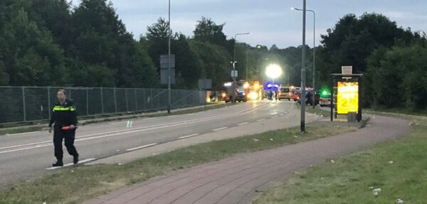 В Нидерландах авто въехало в толпу на фестивале, есть погибший