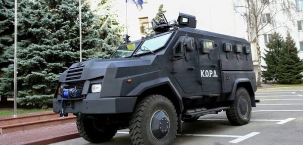 Харьковских патрульных усилят бронегруппами
