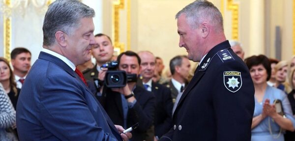 Порошенко присвоил Князеву звание генерала первого ранга