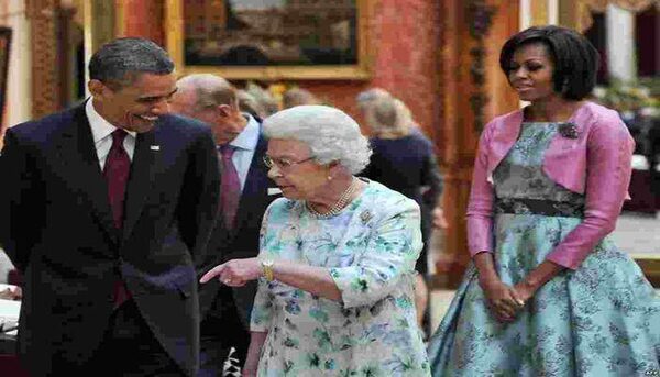 Королева Англии Елизавета II назвала королевский протокол „мусором“— Мишель Обама