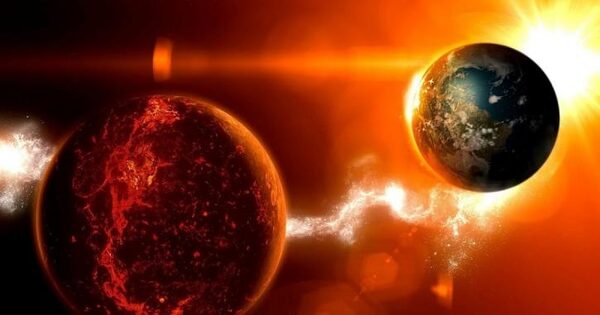 Пришельцы с Нибиру выкачивают гелий и водород из Солнца, что скрывает от нас мировое правительство