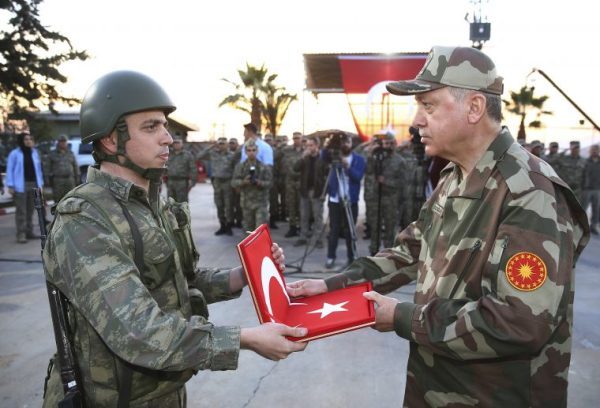 Эрдогану воевать с Асадом в Идлибе не с руки — военный эксперт