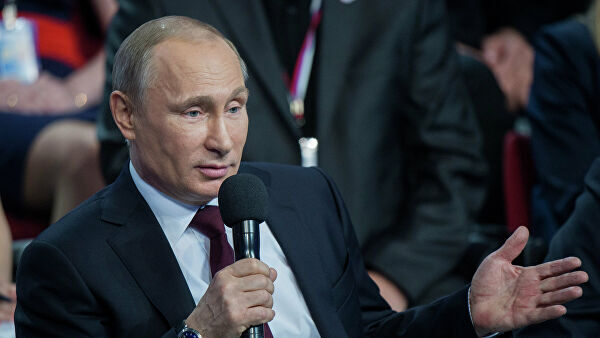 Переводчики Путина рассказали о неожиданных фразах президента