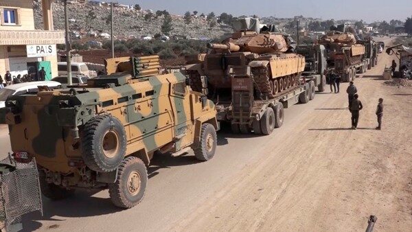 Турецкая армия уплотняется в сирийском Идлибе танками и спецназом