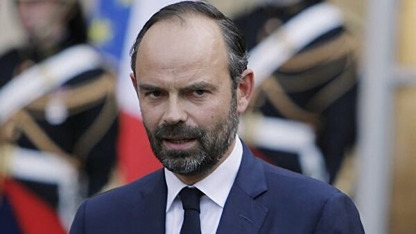 Дефицит бюджета Франции по итогам года достигнет 9% ВВП, заявил премьер