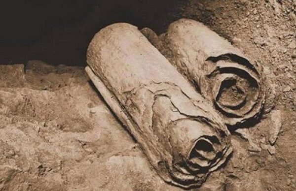 На «пустых» свитках Мертвого моря обнаружен текст