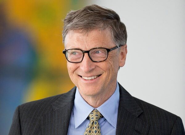 Билл Гейтс назвал глупой и дикой теорию о глобальном чипировании