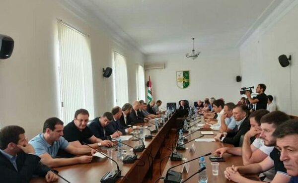 В Абхазии хотят уточнить внешнеполитическую доктрину республики