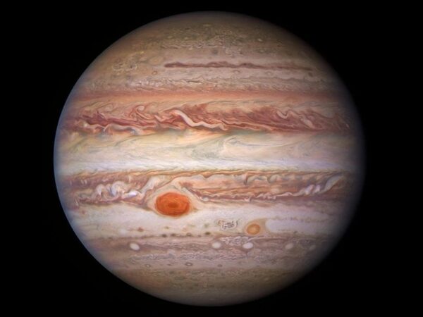 Во внутреннем слое атмосферы Юпитера тяжелых элементов больше, чем во внешнем