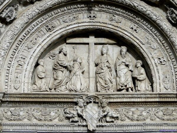Личные вкусы кардинала де Мендосы повлияли на развитие ренессансной архитектуры Испании
