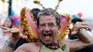 300 геев запланировали гей-парад? в начале октября в Новочеркасске