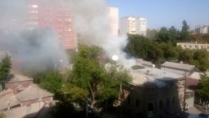 Четыре частных дома горят в Ростове в районе Театральной площади?