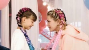 Модная мама: ради дочери Вера Брежнева сменила прическу