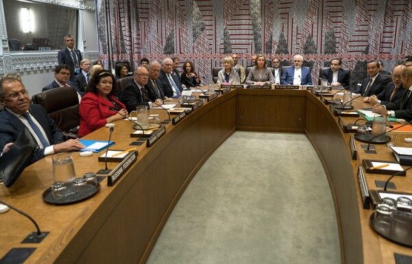 Могерини: В пересмотре ядерной сделки по Ирану нет необходимости