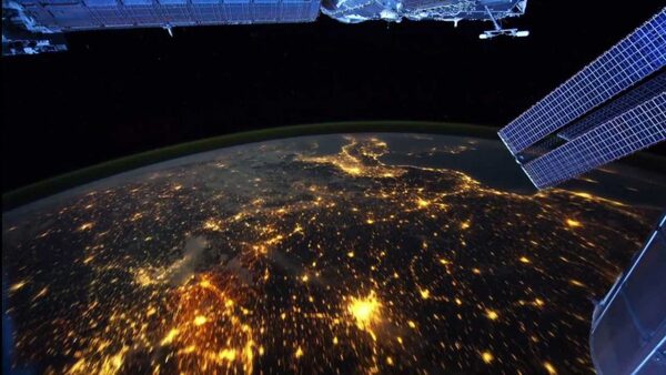 Украина попросила у Канады спутниковые кадры границы с Россией