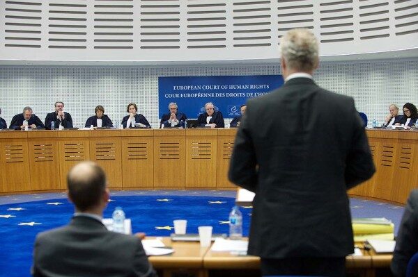 Европейский суд обязал Россию выплатить штраф «Новой газете» о статье о «Курске»