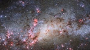 «Хаббл» выложил в Сеть уникальное фото столкновения галактик