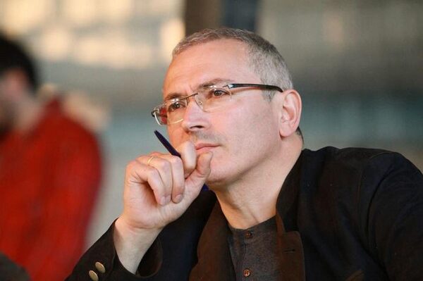Ходорковский призвал россиян не бойкотировать выборы и голосовать за "приемлемых кандидатов"