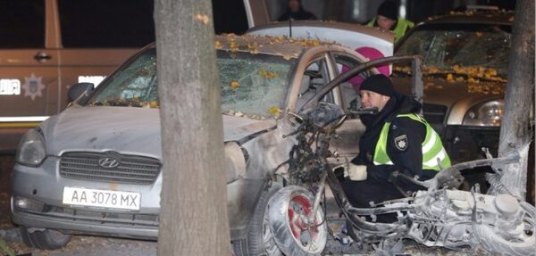 Пострадавшая при взрыве в Киеве находится без сознания