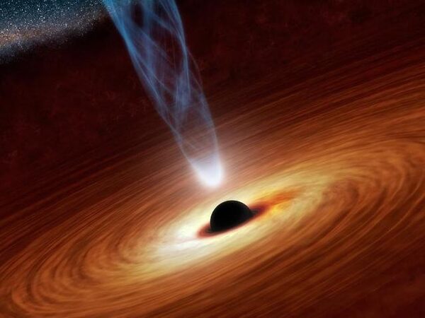 Ученые NASA поражены появлением загадочного объекта из черной дыры