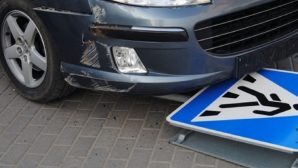 Водитель Volkswagen сбил женщину-пешехода в Великом Новгороде