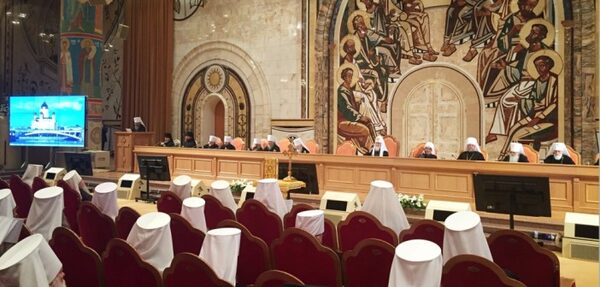 Архиерейский собор принял решение по статусу УПЦ МП