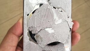 Ирина Дубцова показала, как разбила свой новый Apple iPhone X