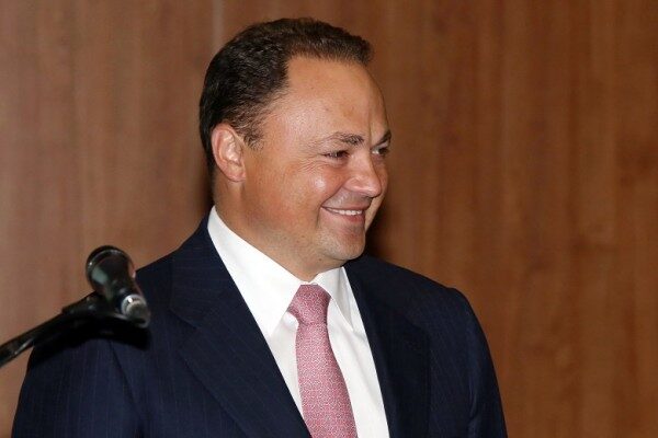 Отстраненный от должности мэр Владивостока уволился