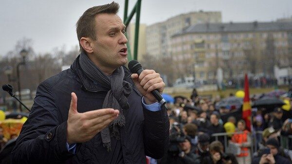 Встреча Навального со сторонниками в Челябинске продолжалась два часа