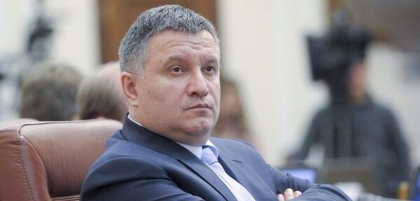 Аваков назвал Мураева «мерзавцем и провокатором»